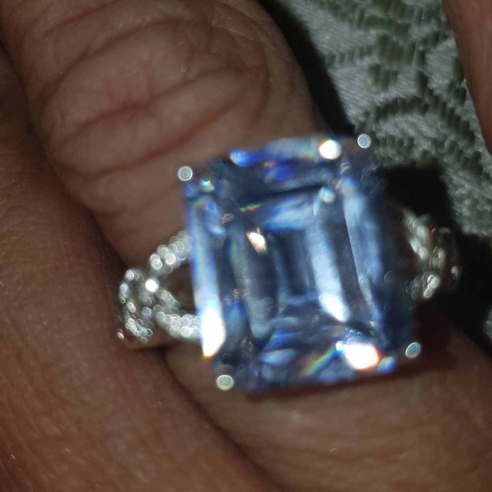 2 x $10 Ring Size 6
